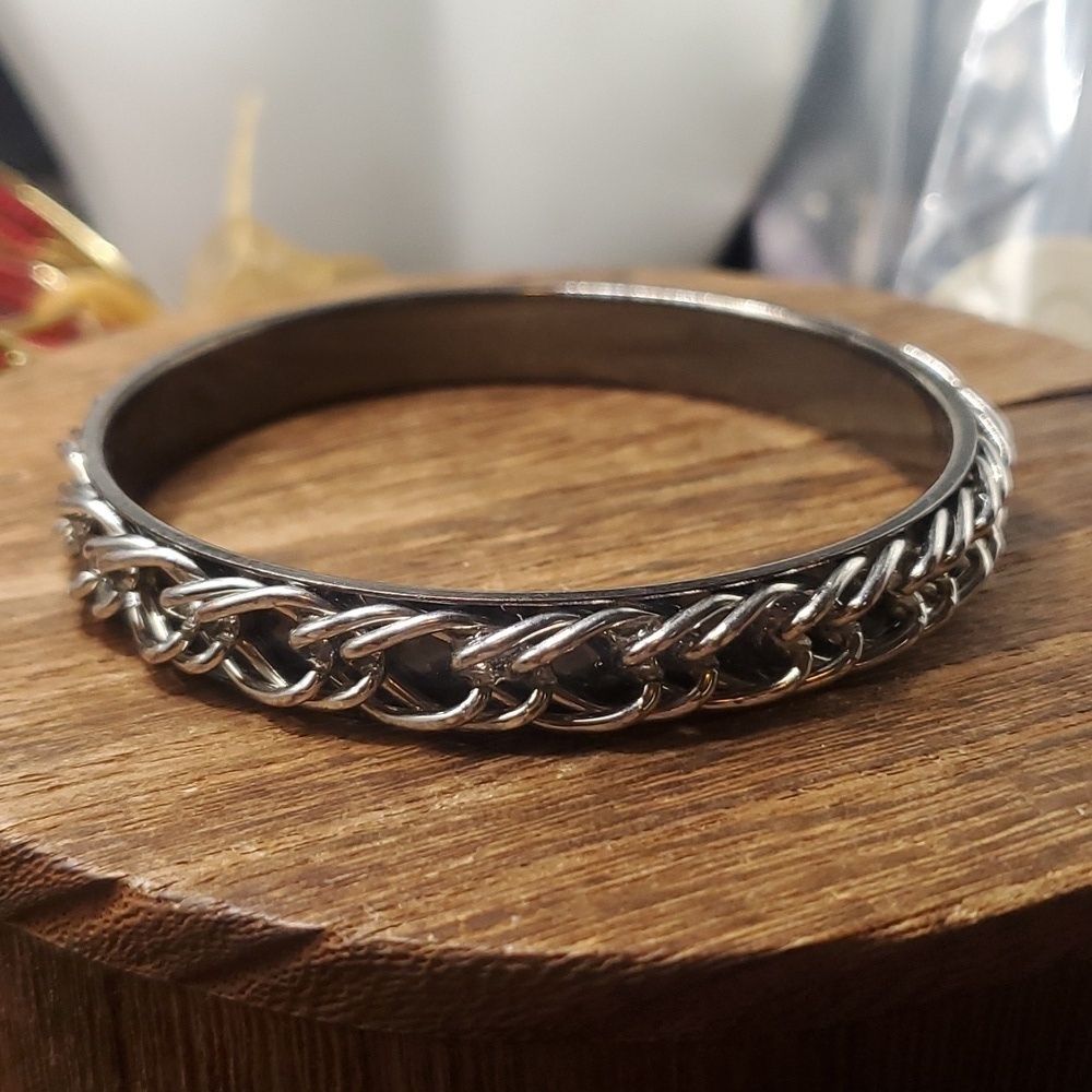 Show‎ stopper grunge buckle bracelet B3229